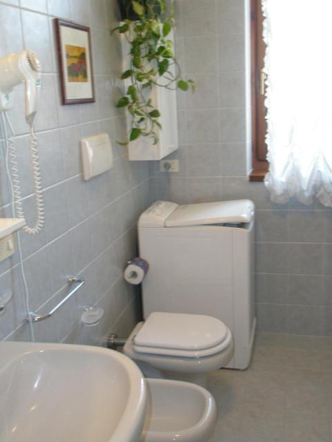 Apartment Mavi Bardolino Exteriör bild