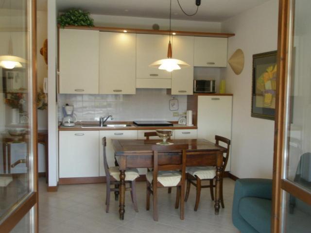 Apartment Mavi Bardolino Exteriör bild